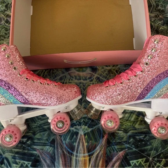 Sugar Thrillz LIMITED EDITION Pink Glitter Rainbow Roller Skates - Picture 5 of 10